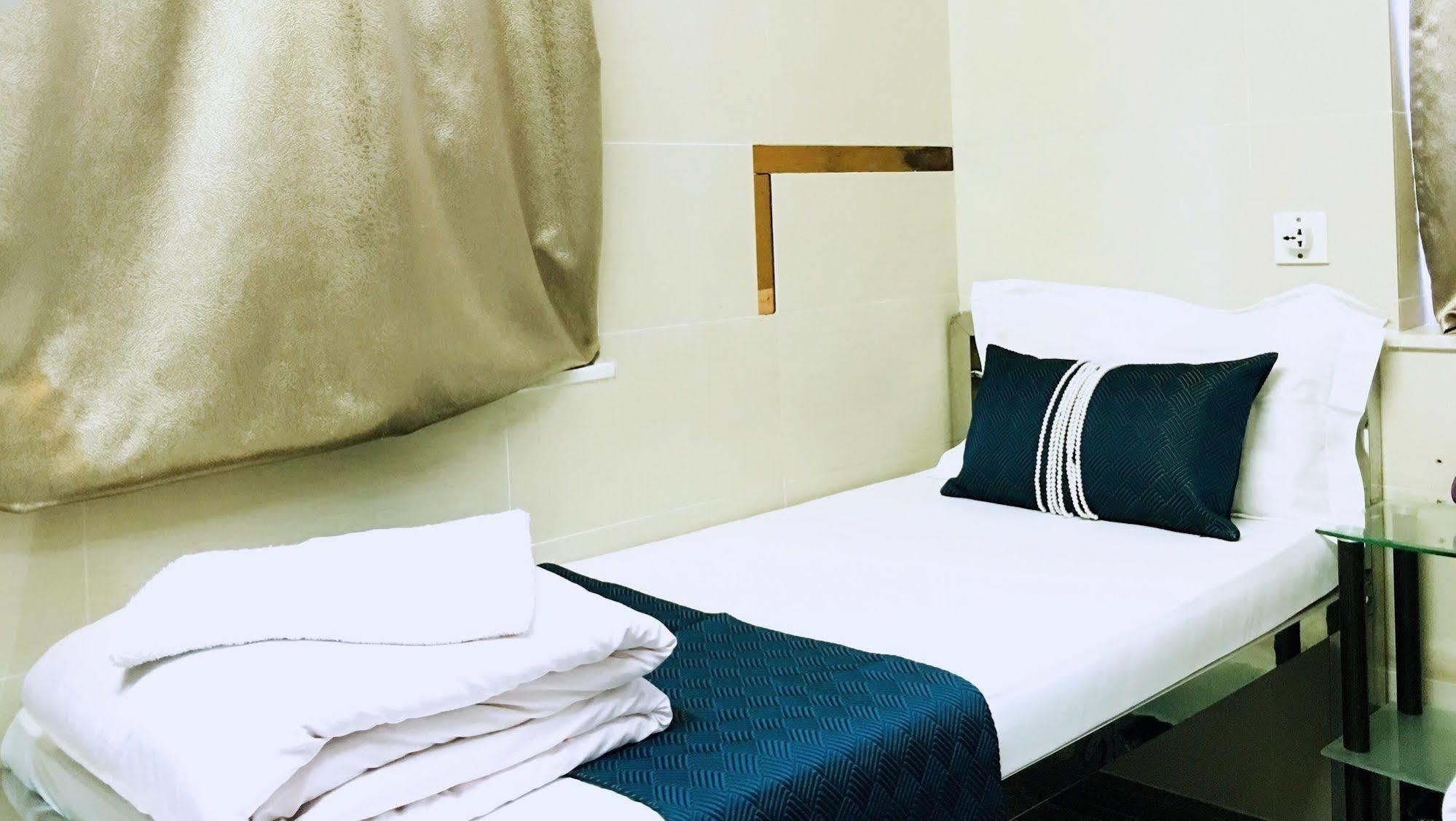 Osaka Hostel Гонконг Екстер'єр фото