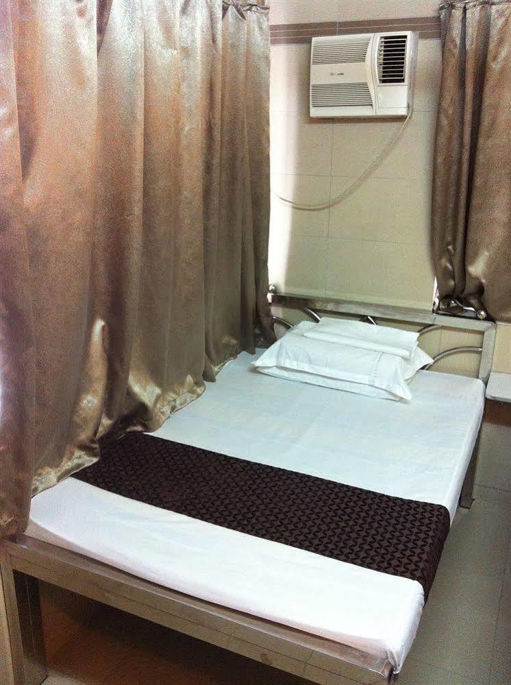 Osaka Hostel Гонконг Екстер'єр фото
